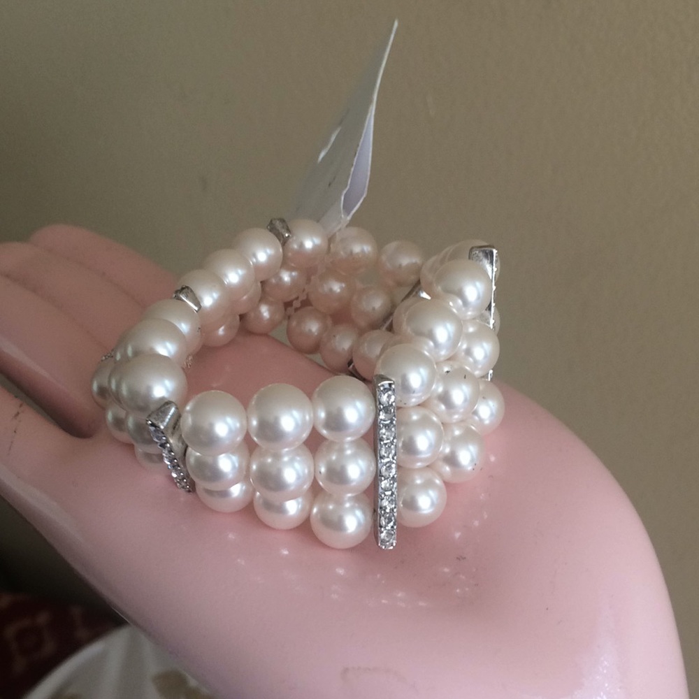 Timeless‎ by Roman bracelet NWT